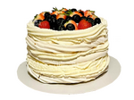 Меренговый торт с ягодами